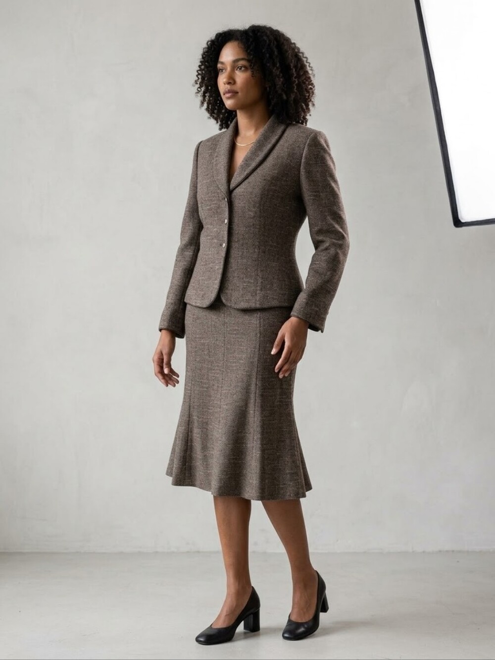 Stresa ASL Classic Brown Herringbone Suit- EUC